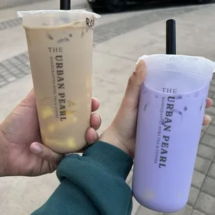 Roasted Oolong Tea with egg pudding and an ube taro milk tea with egg pudding