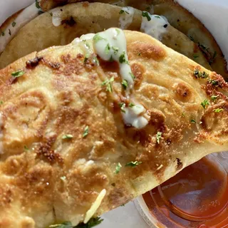 BIG GAME TANDOORI CHICKEN TACOS