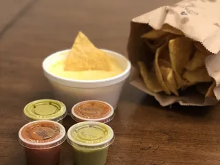 Luna's Tacos