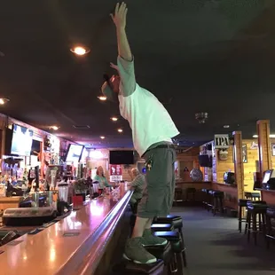 The Valley Inn Sports Bar (2017)