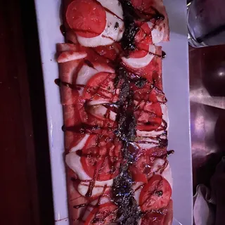 Pesto Margherita Flatbread