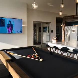 Lounge area &amp; billiards table
