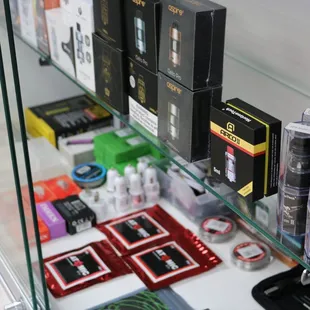 Atomizer Tanks and Cotton