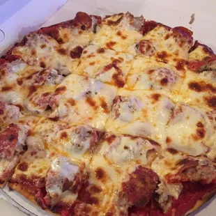 12" Thin Crust Pizza, Sausage &amp; Pepperoni - To Go!