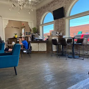 a man sitting at a bar