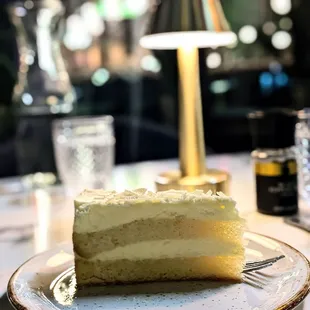 Limoncello Cake