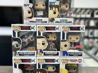 Alex's Retro Games And Collectibles