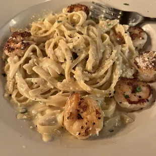 Fettuccine Alfredo