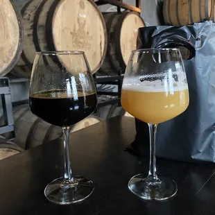 Pours