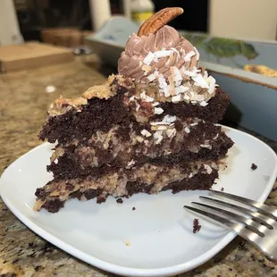 Moist cake and delicious filling