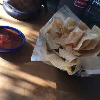 Chips & Salsa