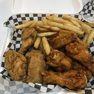 Lemon pepper &amp; Asain something wings!
