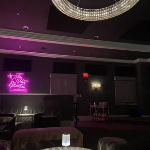 Beautiful lounge style lighting