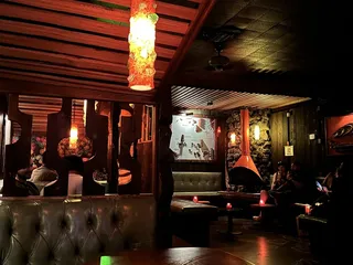 Tonga Hut Tiki Lounge