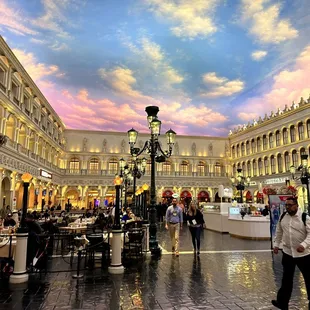 Grand Canal shoppes