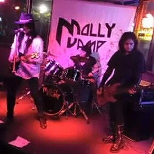 Molly Vamp live at the Venue Saturday April 25, 2015 #mollyvampband