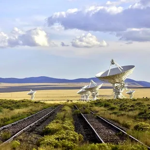 My friend took this photo couple of weeks ago. Too good to not post.  I heart New Mexico!