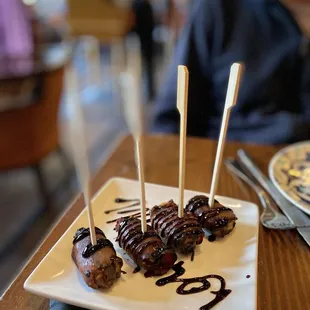 Prosciutto-wrapped figs - way too much sauce, blech! September 2023