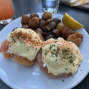 Eggs Benedict