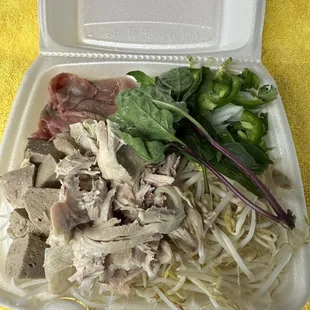 Chicken &amp; Beef Pho&apos; Combo