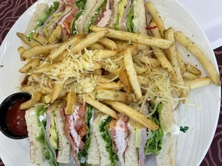 Eagle Vines Bar And Grill