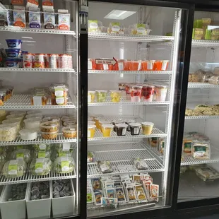 Cold items like sandwiches and fruit