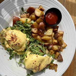 Eggs Benedict