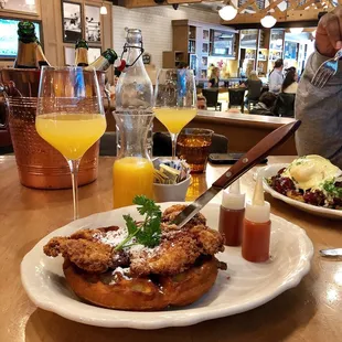 Chicken and waffles + mimosas = the perfect Sunday brunch