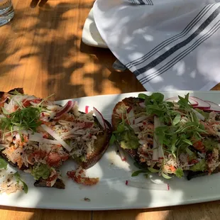 Crab &amp; avocado toast