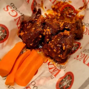 chicken wings and fried chicken, food