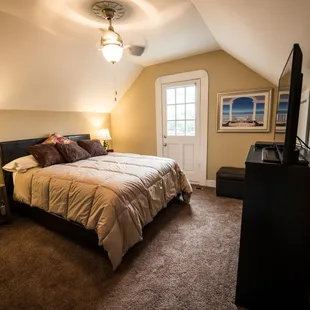 Carriage House-BR #1