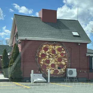 New pizza painting