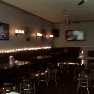 Villa Roma Interior Plush Bench Seats