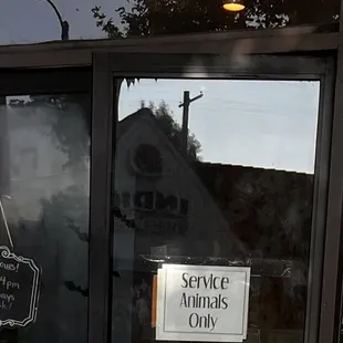 I don't know how they identify service animals but they didn't ask any questions of the dog owners while I was in there