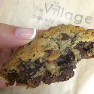 Gluten Free Chocolate Chip Cookie