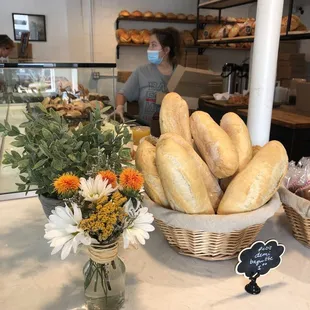 Petit Demi Baguettes S'il Vous Plait! (August, 2021)