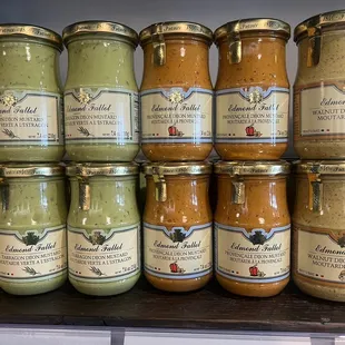 Cool variety of mustards!