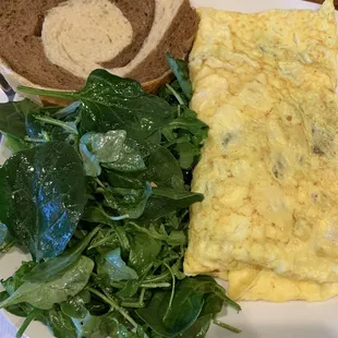 Feta and spinach omelette with field greens