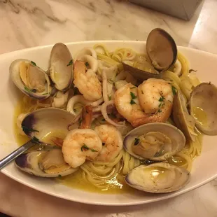 Seafood pasta