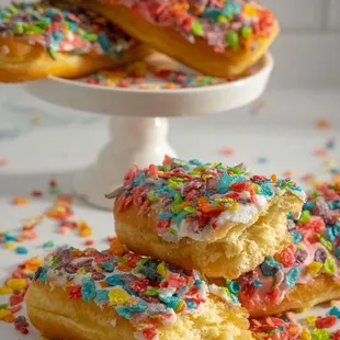 Jeff's Donuts: Captain Crunch Long Johns