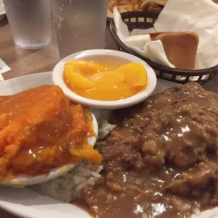 The everyday lunch menu is simple but loaded