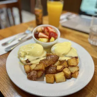 Eggs Benedict