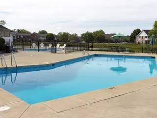 Castleton Manor Apartments