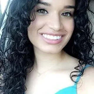 Jasmin D.