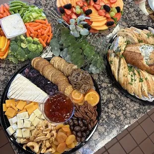 We do Charcuterie Boards ! Fruit Platers Caterings