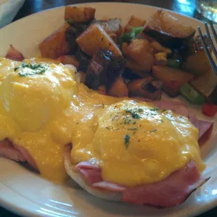 Eggs Benedict