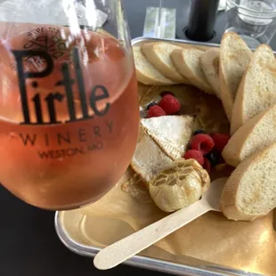 Baked brie and roasted garlic