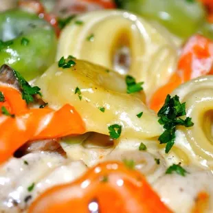 pasta dish, pasta, food