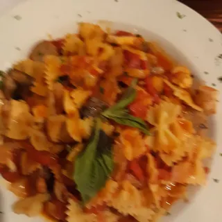 Farfalle Rustico