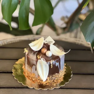 Super cute mini birthday cake !